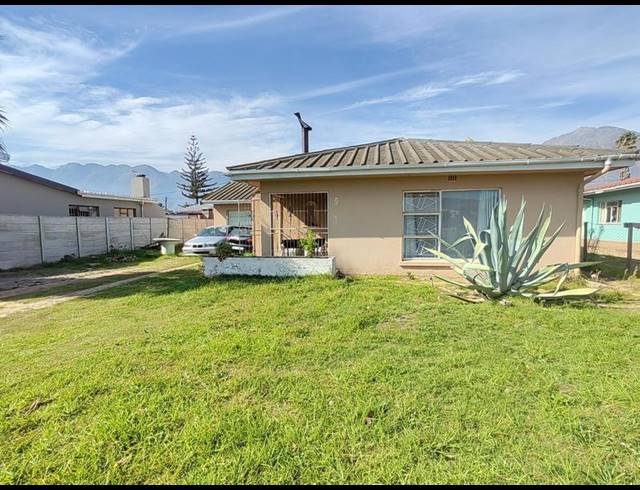 4 BEDROOM HOUSE FOR SALE IN MONTANA